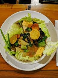 Irisan tipis lobak yang direndam larutan cuka dan gula. Sapo Tahu Seafood Recomended Picture Of Ankhusa International Restaurant Kenderan Tripadvisor