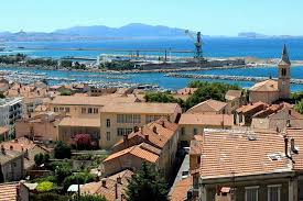 Marseille C Est Aussi Le Magnifique Quartier De L Estaque Cet Ancien Hameau De Pecheurs Situe Tout Au Nord De La Ville A Marseille Marseille Ville La Ciotat