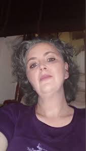 lesbian travel companion wanted for warm destinations