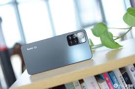 Trên tay Xiaomi Redmi Note 11 Pro+ ...