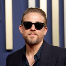 FOTO: Anda Adam şi Dorian Popa, împreună la mare. Uite cum arată Dorian în  postura de "tătic"