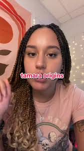 bri 👻 (@briheartshorror)