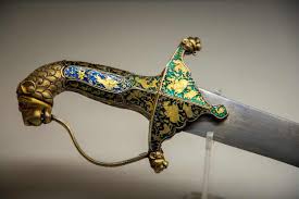 L'eleganza di nome fa blue elite. Imparare Il Sabrage L Arte Dello Sciabolare Nordmilano24