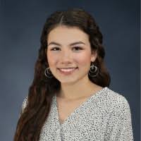 Erin Mizer's Instagram, Twitter & Facebook