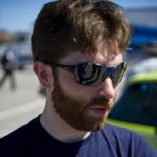 Dieter Bohn, Chris Ziegler, Vlad Savov biography