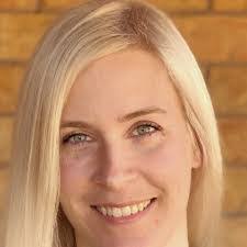 Stacy Chavez's Instagram, Twitter & Facebook