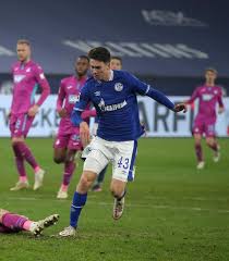 Midfield hometown.matthew hoppe's last 3 games for schalke u19s: C0gzmqyybiqxam