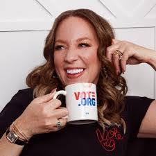 Julie Braman's Instagram, Twitter & Facebook