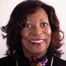 Denise Pease's Instagram, Twitter & Facebook