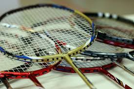 Das sind rund 1.000 sporthändler in ganz deutschland. Victor Badmintonschlager Youngster Racket Kinder Kurzer Schaft Training Sport Badminton Sport Gamersjo Com