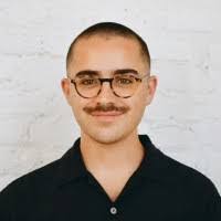 Justin Peroff's Instagram, Twitter & Facebook