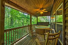 To enjoy privacy without the hustle of city life or a quiet way to relax from a hectic schedule, come to whitetail woodlands. Secluded Nantahala Gone Hunting Cabin W Hot Tub Updated 2021 Tripadvisor Almond Vacation Rental