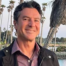 Amazon.com: Bryan Cantrell: books, biography, latest update