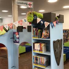 You can register until 07.07. Stadtbibliothek Leverkusen Jetzt Online Anmelden Auf Die Platze Fertig Los Ab Heute Startet Der Sommerleseclub Wir Haben Die Leseburg Wieder Mit Vielen Schonen Buchern Geschmuckt Stempel Bekommt