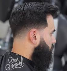 El corte de cabello para hombre estilo desvanecido y sus variantes tienen mucha popularidad gracias al carácter de versátil. Cortes Desvanecidos Para Hombre 2019 Guia Definitiva