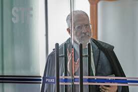 Aug 24, 2021 · aras busca a recondução para um novo mandato de dois anos, à frente da procuradoria geral da república, indicado pelo presidente bolsonaro. Ccj Do Senado Aprova Novo Mandato Para Augusto Aras