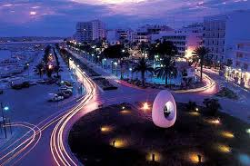 The Egg Roundabout Reizen
