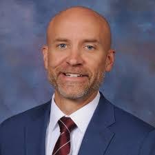 Scott Kibby's Instagram, Twitter & Facebook