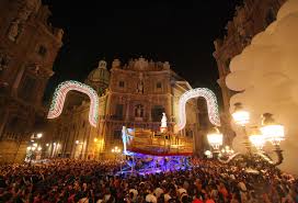 The annual feast of santa rosalia began aug. To Discover The True Sicily The Festival Of Santa Rosalia Un Mare Di Blu Case Vacanza A San Vito