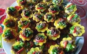 For more information and source, see on this link : Resepi Kuih Tepung Gomak Paling Enak Iluminasi