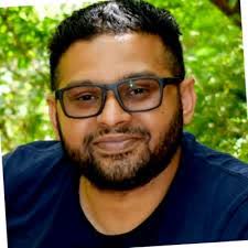 James Wix's Instagram, Twitter & Facebook