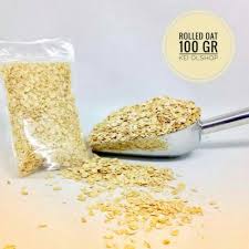 Kebetulan saya masih punya tepung gandum utuh (whole wheat) yang saya beli di titan, toko bahan kue langganan. Pure Oat Gandum Utuh Pure Oat Non Instan Gandum Instan 100gr