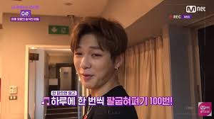 Tour and even performed at kcon in new york city. Kang Daniel S Mother Reveals How She Made His Shoulders So Broad Soompi
