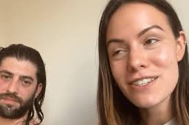 Everything about this just rubs me the wrong way. Her using her curtains as  leverage of when he can smoke again after addressing he has had a problem.  : r/shannonford