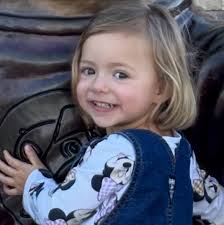 What are the quantities of flour and icing sugar needed for a 10-inch  single-layer cake?