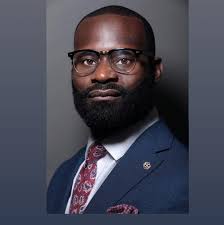 Samuel Giszpenc Samuel Giszpenc reflects