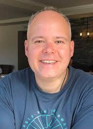 Matt Kavanagh's Instagram, Twitter & Facebook