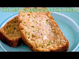 The Best Classic Zucchini Bread This Easy Zucchini Bread Recipe Is Sweet Incredibly Moi Zucchini Bread Recipes Zucchini Bread Classic Zucchini Bread Recipe