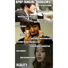 Pin By Alice Wonderland On Agefyhf Funny Kpop Memes Bts Bts Memes Hilarious Fangirl Problems