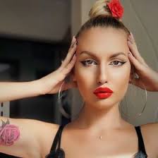 Lavinia Bodea (bmaria5181)