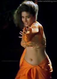 Madhuri dixit navel kiss image. Madhuri Dixit Bollywood Actress Hot Navel Kiss Clip Hd Caps Indiancelebblog Com