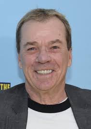 Fan Casting Rodger Bumpass as Mr. Munch in The Chuck E. Cheese Show