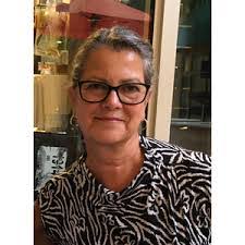 Letitia Hunt's Instagram, Twitter & Facebook