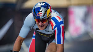 He was the gold medal winner for the men's triathlon at the 2020 olympics. Viking Power Post Race With Kristian Blummenfelt And Gustav Iden At Slt Malta Interviews Tri247 Com