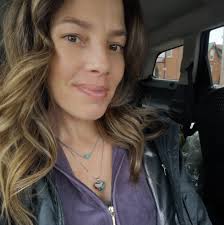 Kimberlee Mcgowan's Instagram, Twitter & Facebook