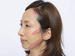 なぜ アラフォーになると顔が大きく見える理由と小顔メイク術 maico やまとなでしこの キレイ を応援 小顔 メイク 40代メイク 美髪
