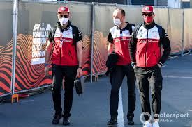 New york times and usa today bestselling author Iyo Xe0jfl Oqm