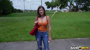 ▷ Pammy Bee in Regretted Ditching Hot Tits and Ass (Photo 22) | Bangbros