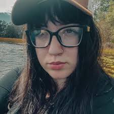 TENNESSEE MAN ARRESTED FOR HUMAN TRAFFICKING AND RELATED CHARGES; MORE  VICTIMS SUSPECTED On Sunday, December 10, 2023, Wesley Hurd (DOB:  02/02/1994) was extradited from Sullivan County, Tennessee to the Marion  County Jail