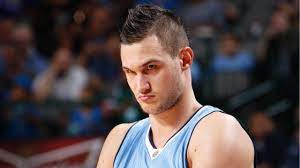 Great performance and new haircut for gallo which drops big winner shot against timberwolves dec 29.16ps vote for gallo nba vote! Nba Com On Twitter Shaq Isn T Happy With Danilo Gallinari S Pass Or Mohawk In Latest Shaqtinafool Watch Https T Co 8cbp5xutdx Https T Co 2zc40dytum