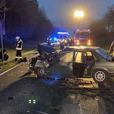 Updated 1032 gmt (1832 hkt) april 21, 2021. Fotos Todlicher Motorradunfall Bei Bamberg Am 15 April 2021 Bayern