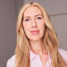 Lacey Platt's Instagram, Twitter & Facebook