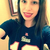 Yasmin Vallejo Email & Phone Number