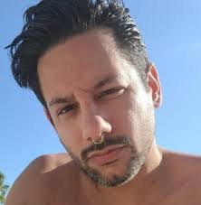 Benjamin Atwell's Instagram, Twitter & Facebook