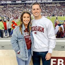 Bristol's paternal grandfather is james f. Bristol Palin S Boyfriend Janson Moore 5 Things To Know