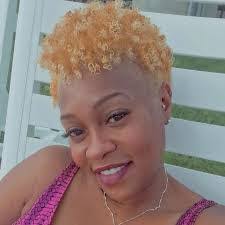 Ebony Crowell's Instagram, Twitter & Facebook